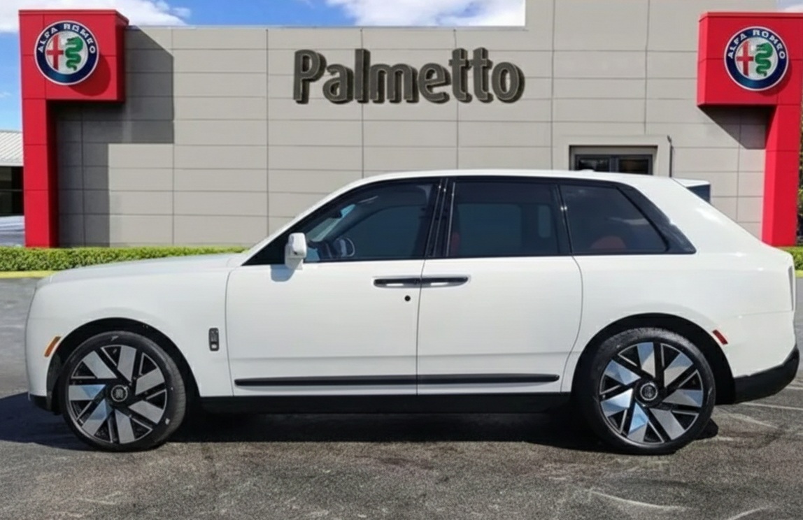 Used 2026 Rolls-Royce Cullinan side: One of the best cars in the 2026 Rolls-Royce lineup, available at Palmetto Alfa Romeo-FIAT, Miami, Florida.