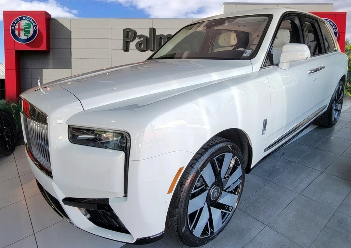 Discover the 2026 Rolls-Royce Cullinan for sale in Miami. Available now at Palmetto Alfa Romeo-FIAT.