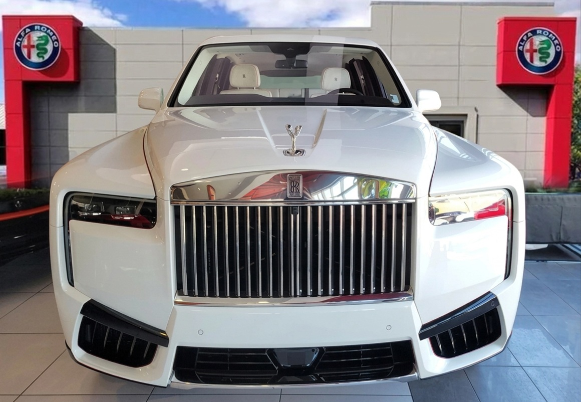 Discover the 2026 Rolls-Royce Cullinan for sale in Miami. Available now at Palmetto Alfa Romeo-FIAT.